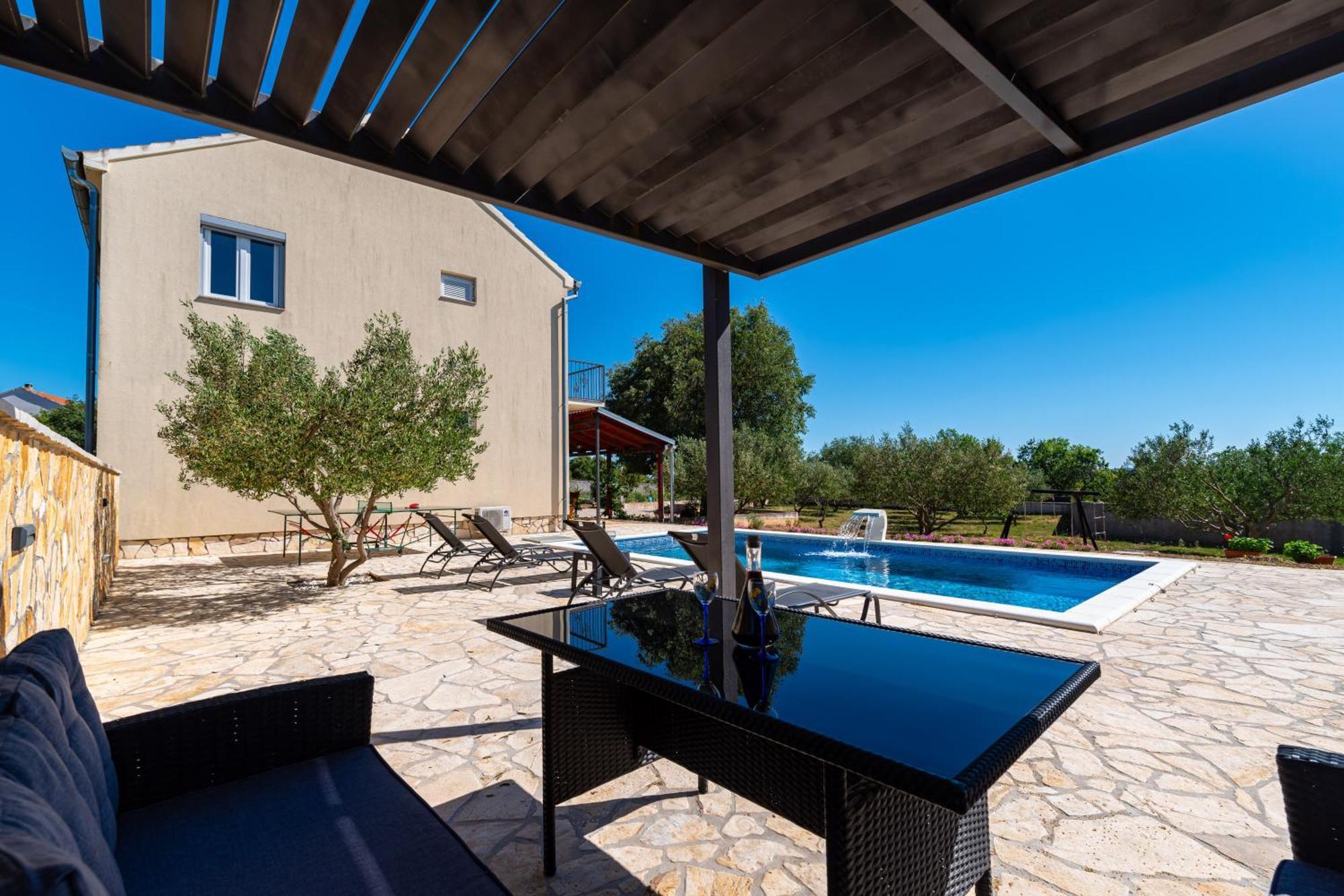 My Dalmatia - Holiday Home Maria With Private Swimming Pool Kakma Exteriör bild